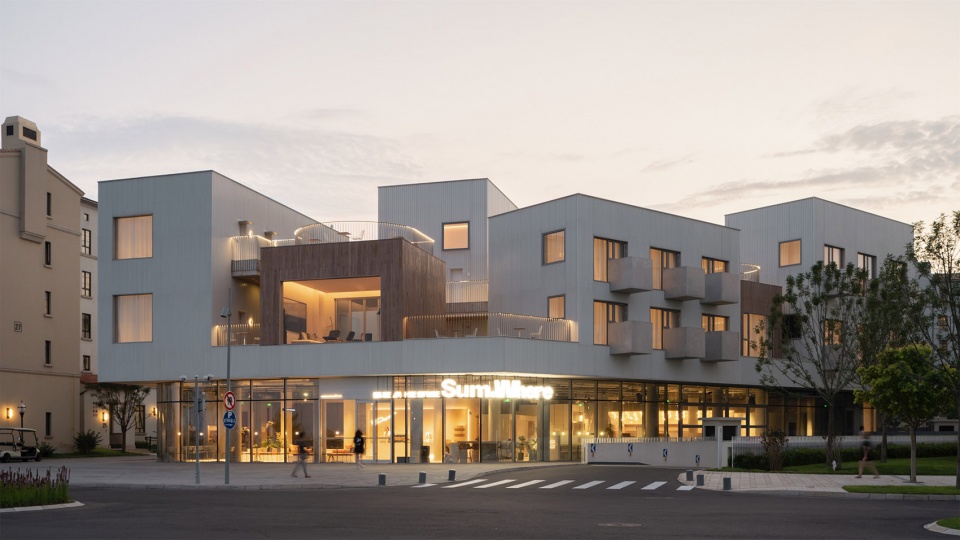 Aranya theTANG hotel BLUE Architecture Studio