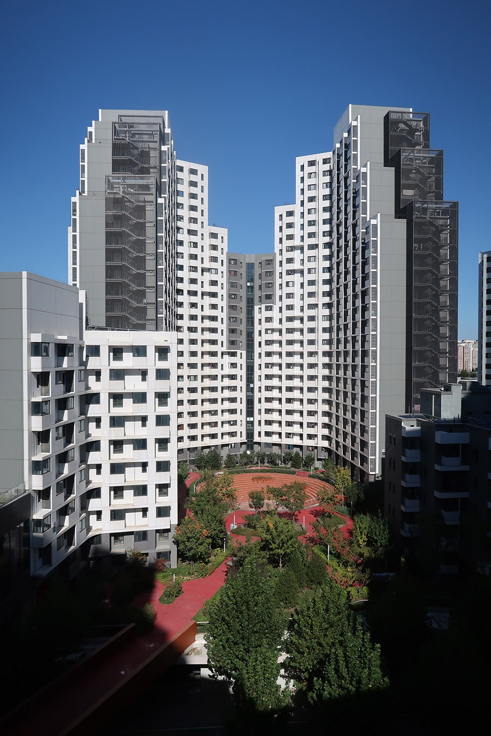 everyone public housing ma yansong