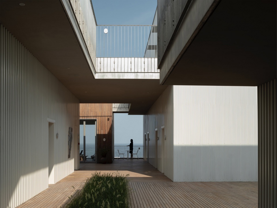 Aranya theTANG hotel BLUE Architecture Studio