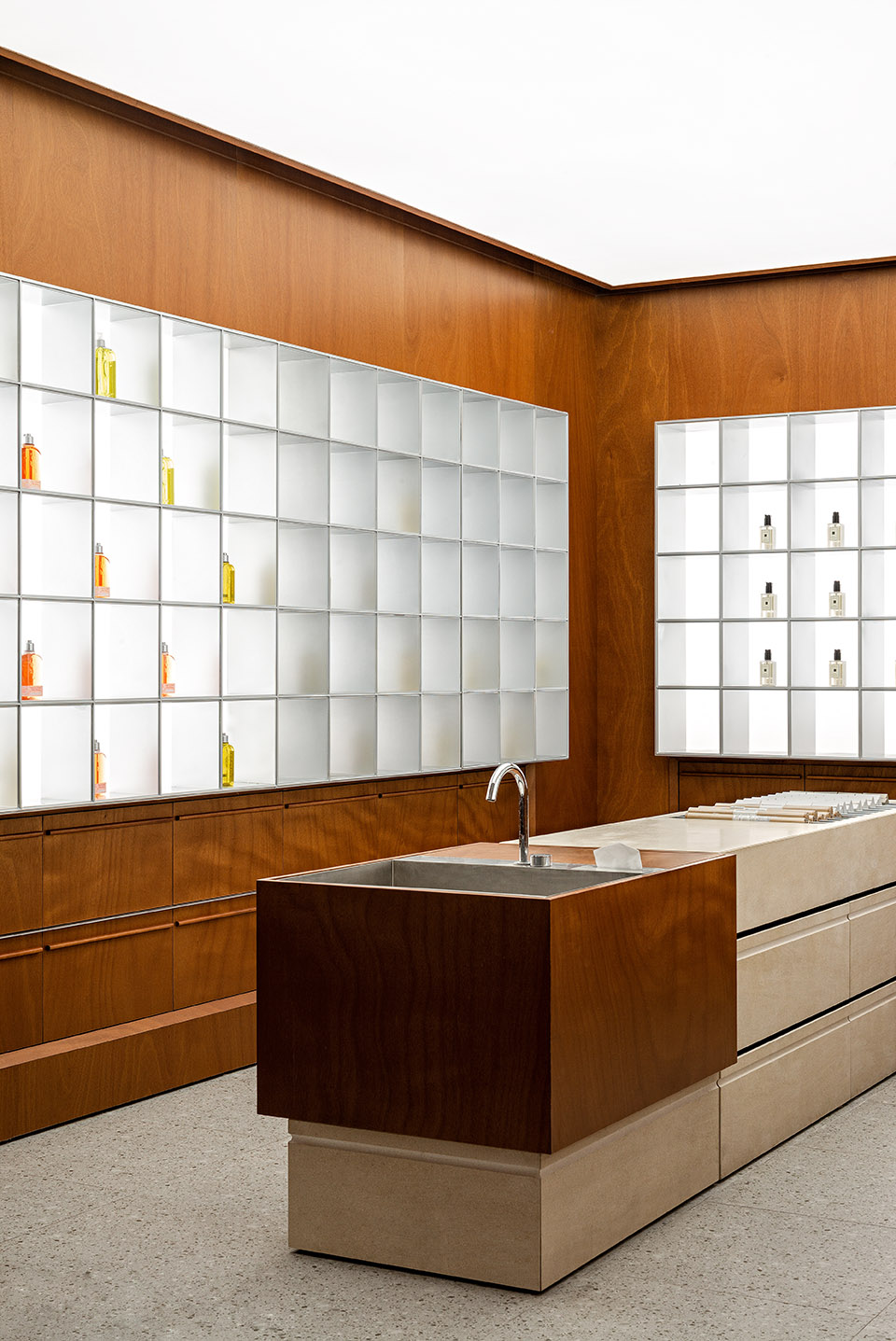 steps flagship store china by say architects