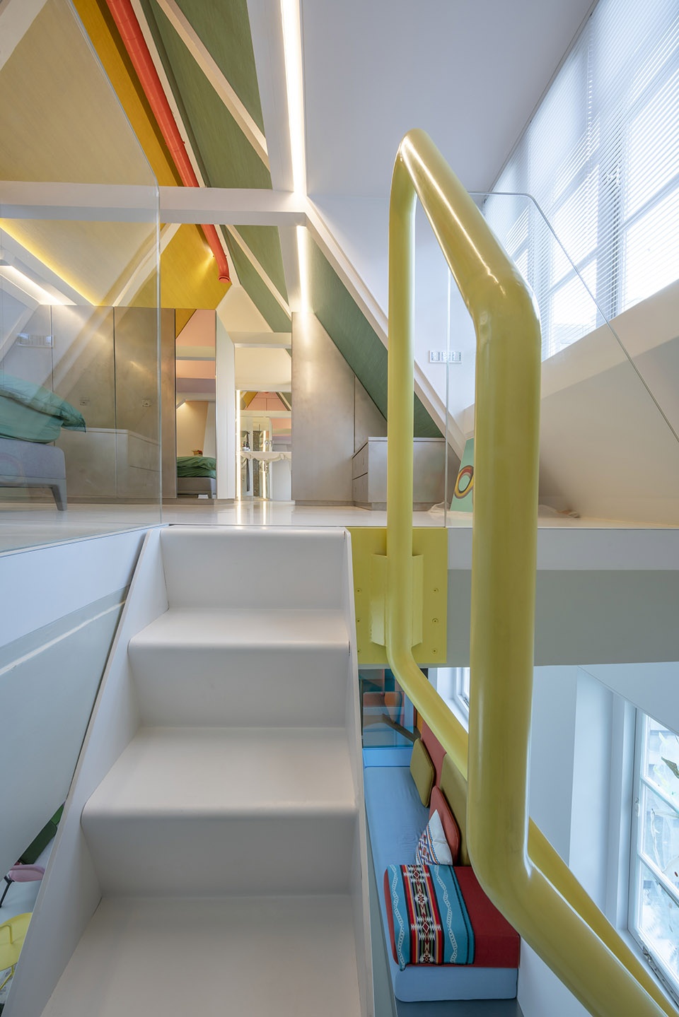 vijzelgracht house by benthem crouwel architects