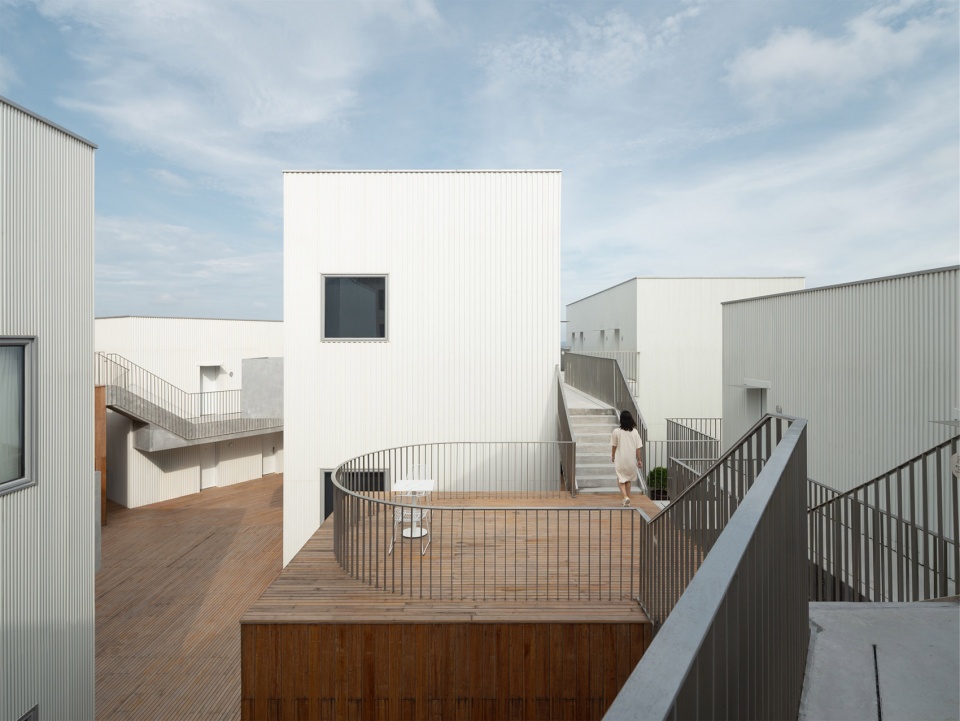 Aranya theTANG hotel BLUE Architecture Studio