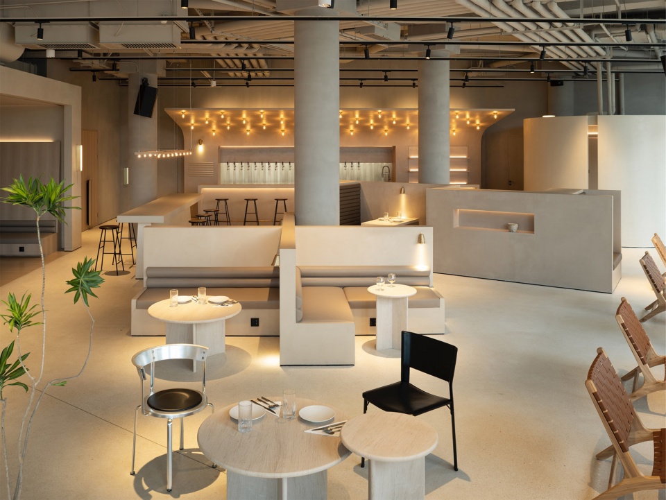Aranya theTANG hotel BLUE Architecture Studio