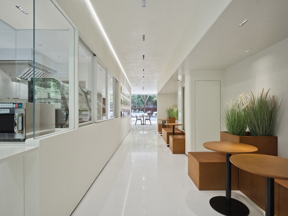Home in the community Convenience Store Design LM