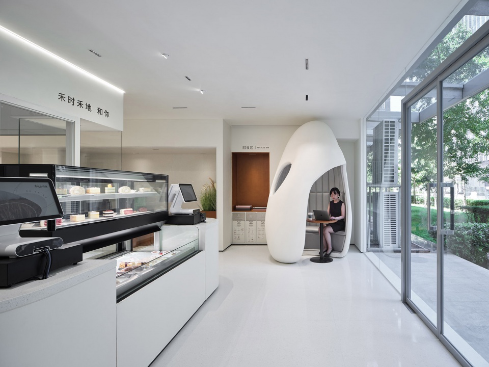 Home in the community Convenience Store Design LM