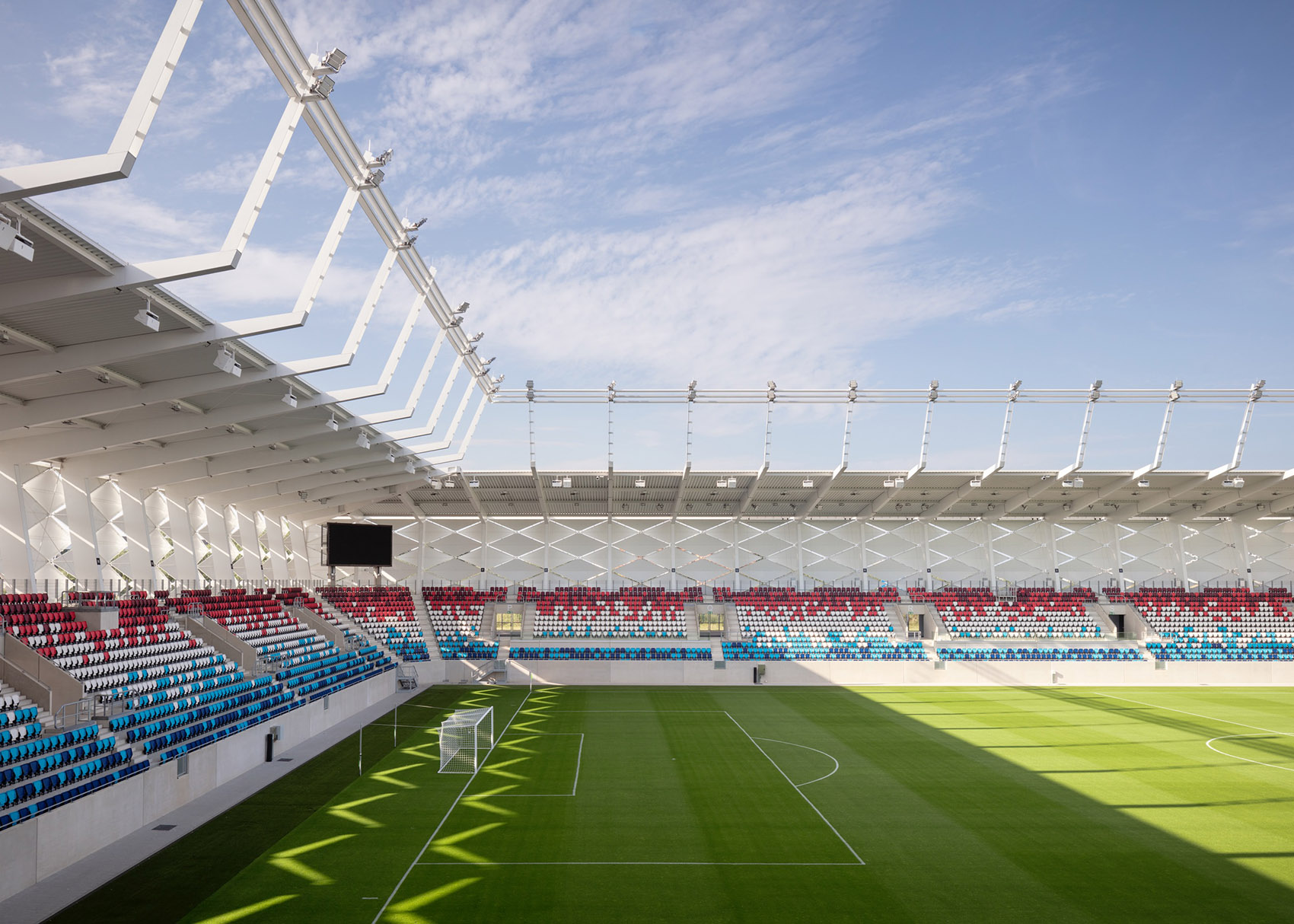 stade de luxembourg football and rugby stadium by gmp