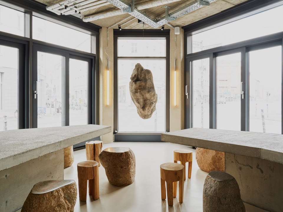 JIGI Poke Restaurant by VAUST studio