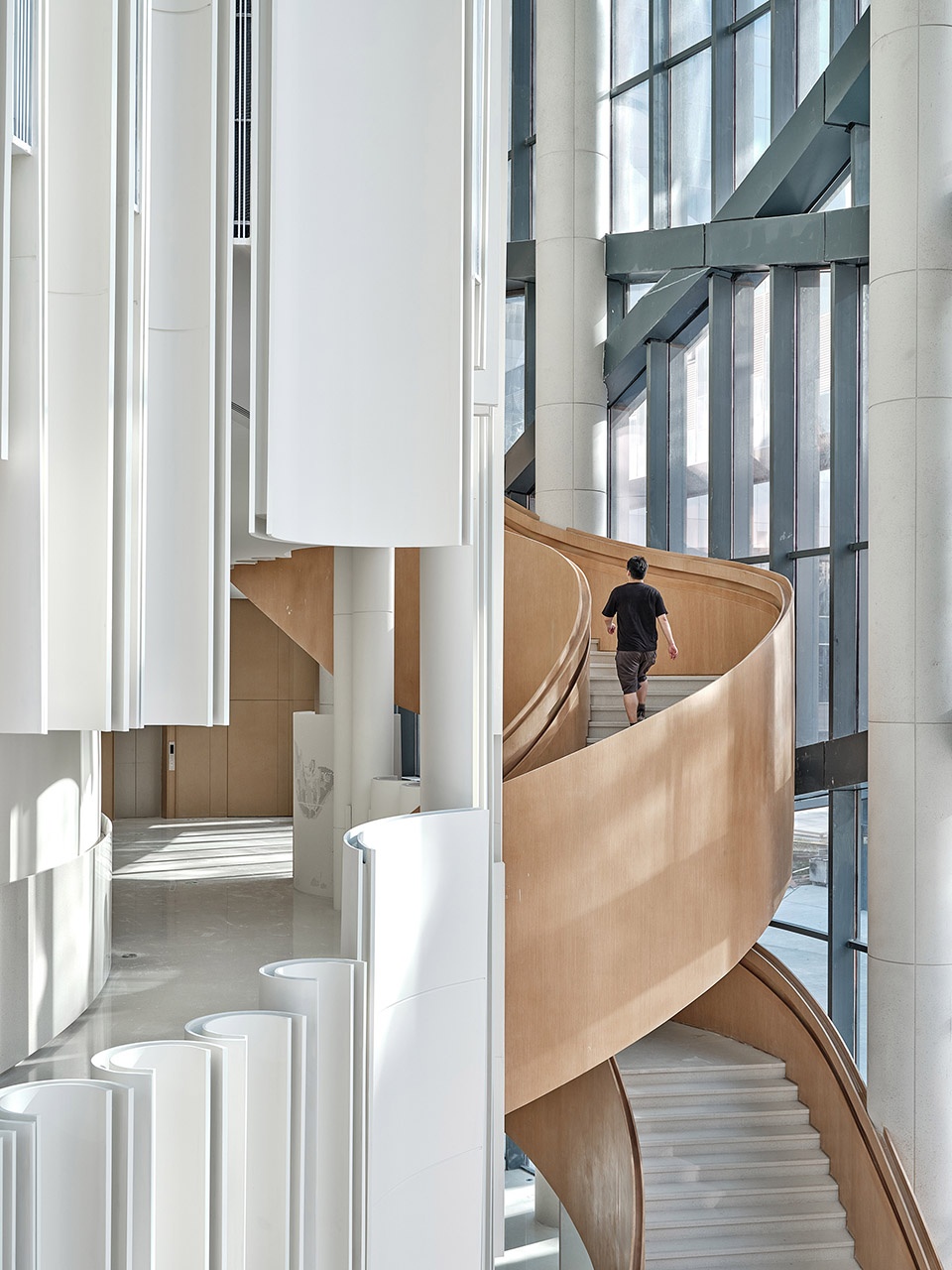 Luoyang Zhengda Opera House by One Plus Partnership
