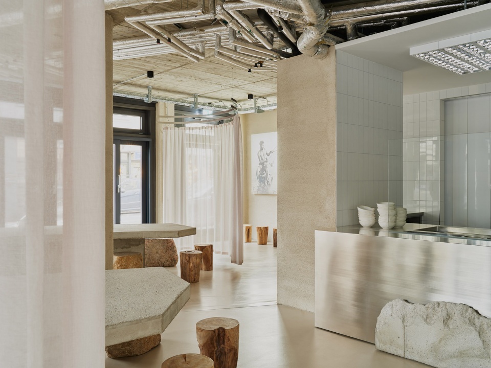 JIGI Poke Restaurant by VAUST studio