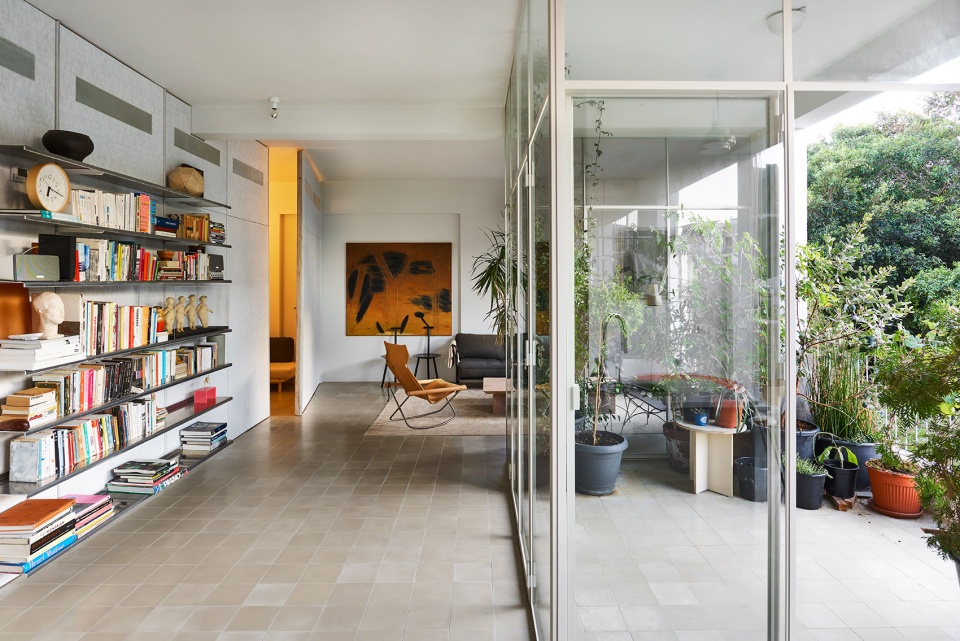 SD Chen Apartment Tel Aviv by Salty Architects