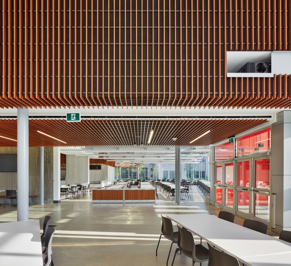 Newnham Campus Food Hall Seneca College by Taylor Smyth Architects0A