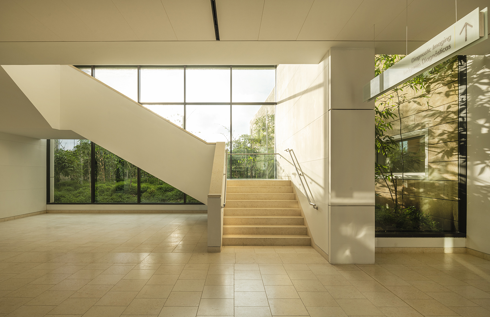 centro hospitalario serena del mar chsm by safdie architects