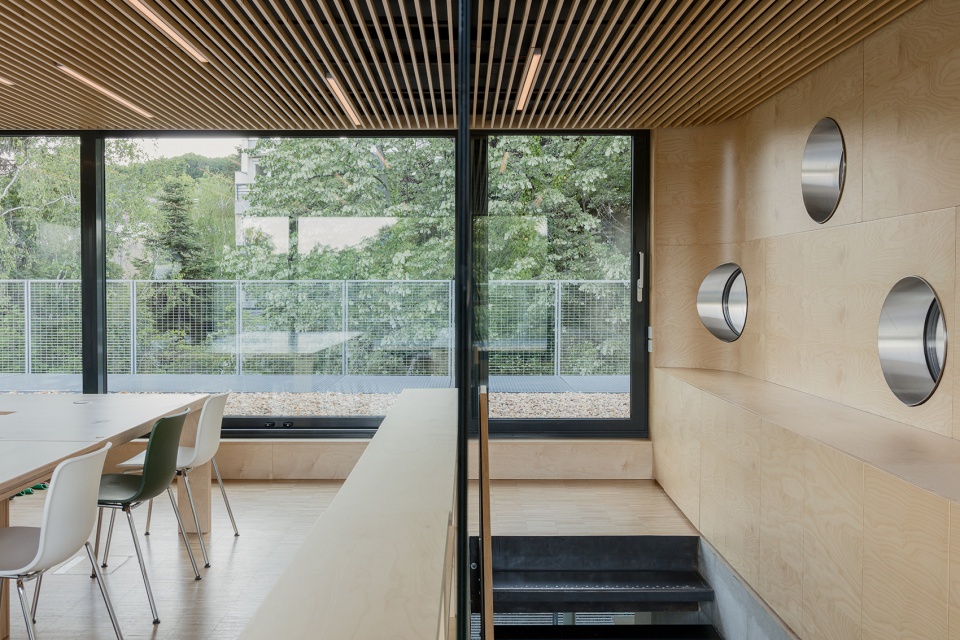 geoconcept headquarters by terhalozat