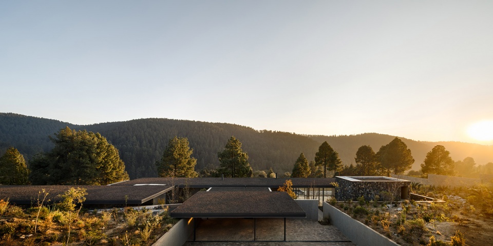 Hill House Manuel Cervantes Céspedes 1