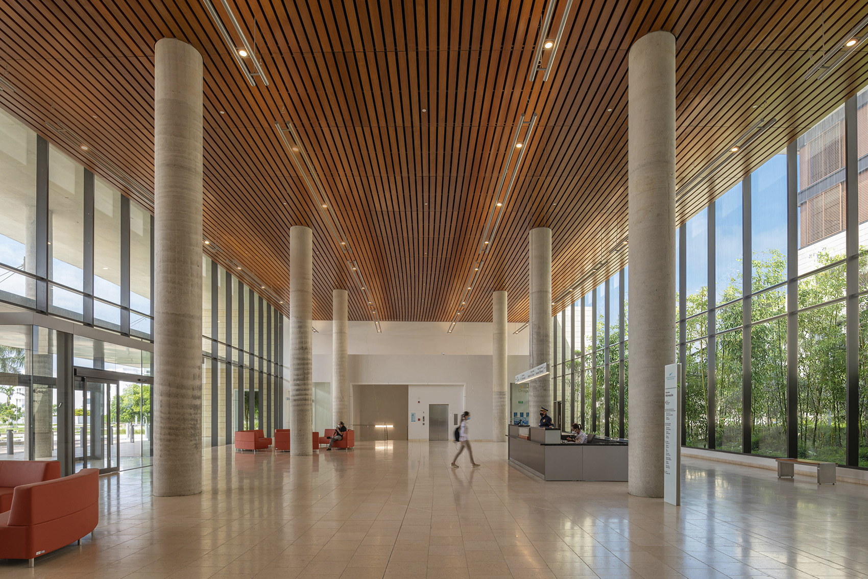 centro hospitalario serena del mar chsm by safdie architects