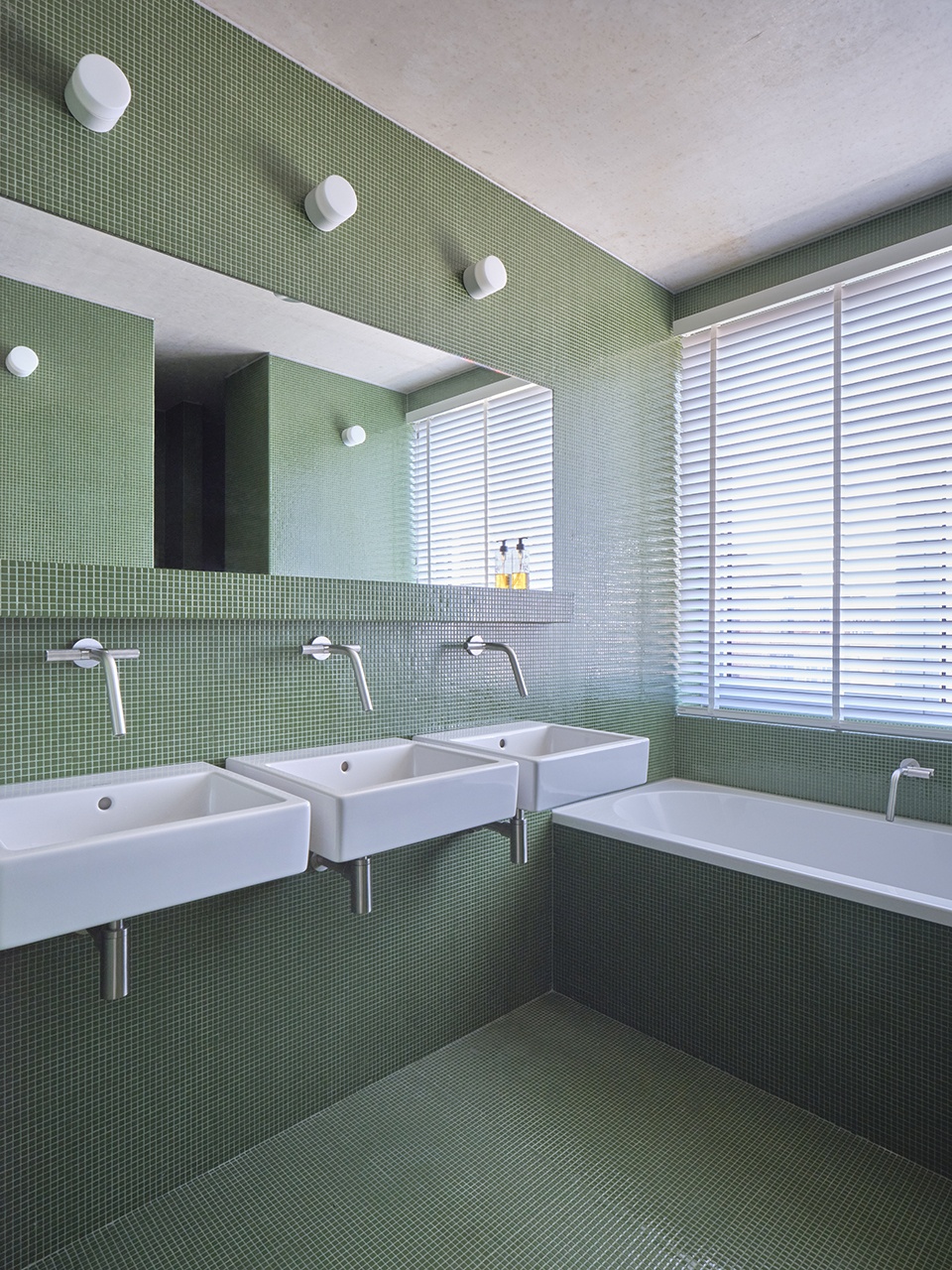 house on the maas by studio marco vermeulen