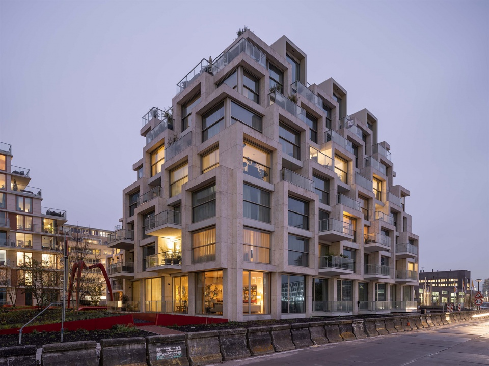 The Grid in Amsterdam by KCAP