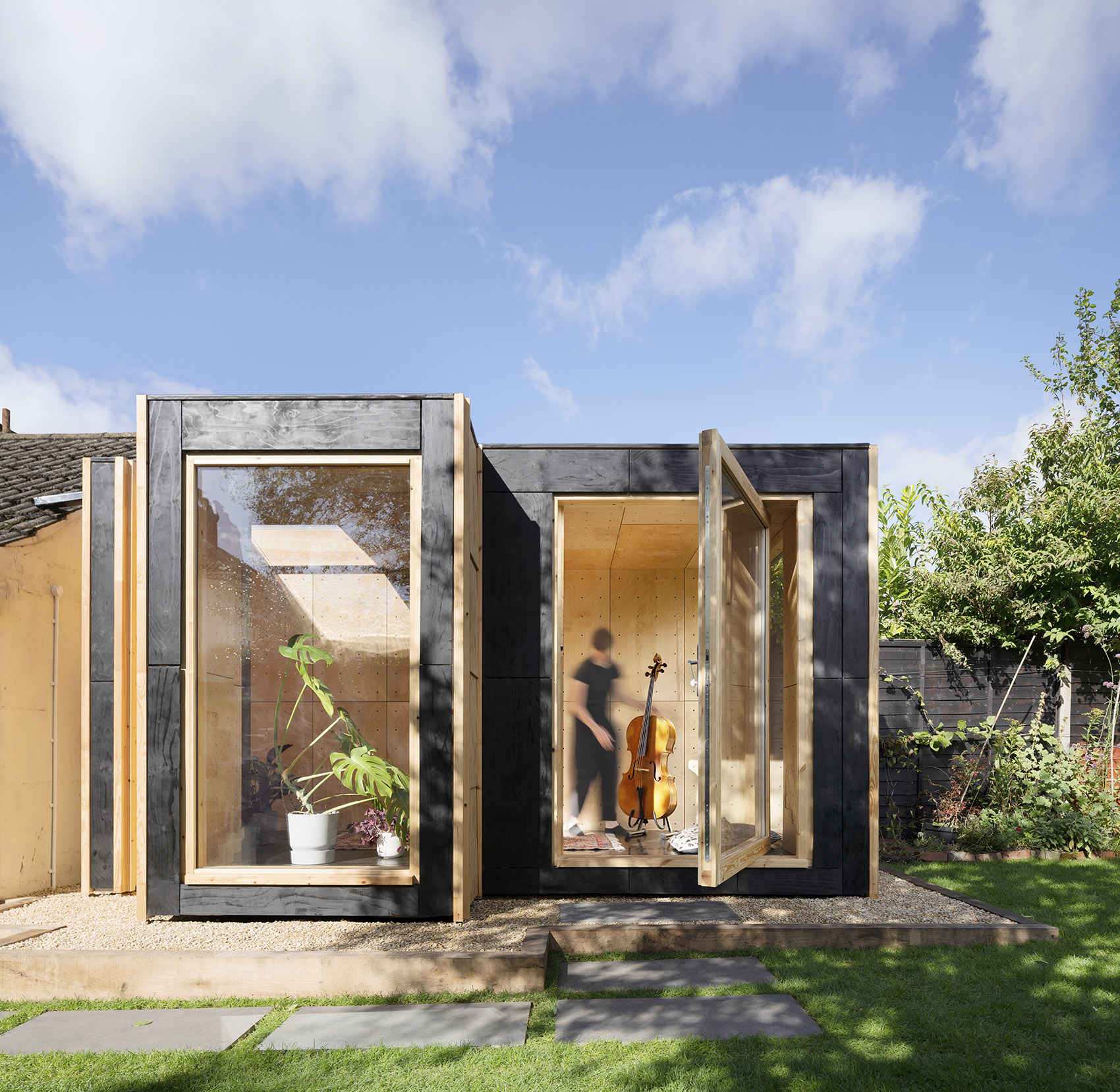 dwelling unit for musicians by auar