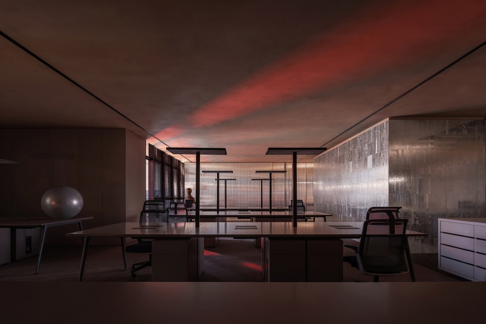 TOMO OFFICE China by TOMO INTERIOR DESIGN FIRM
