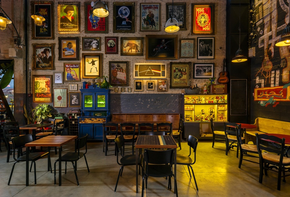 Fattoush bar by k o t architects