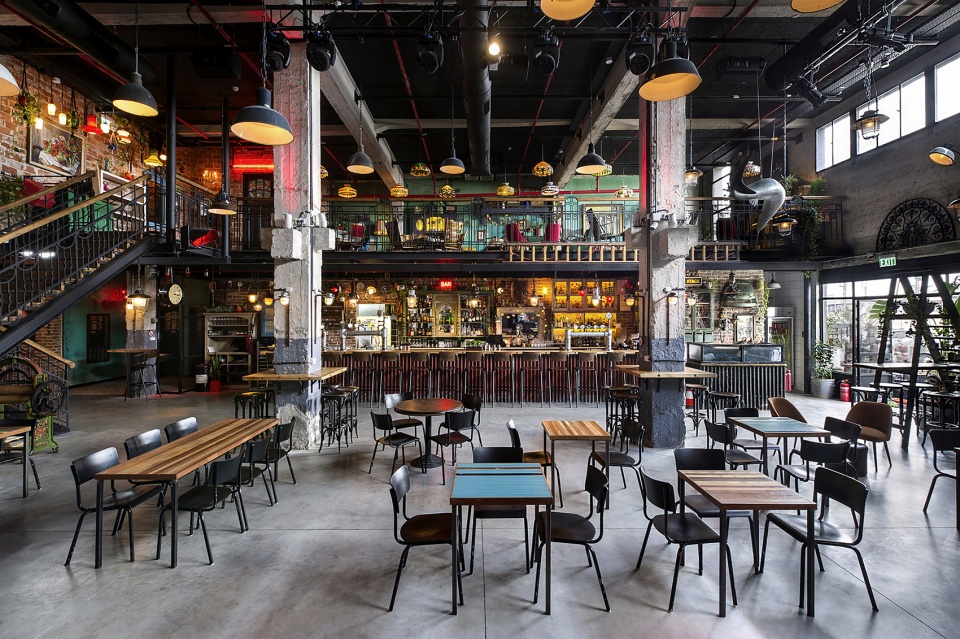 Fattoush bar by k o t architects