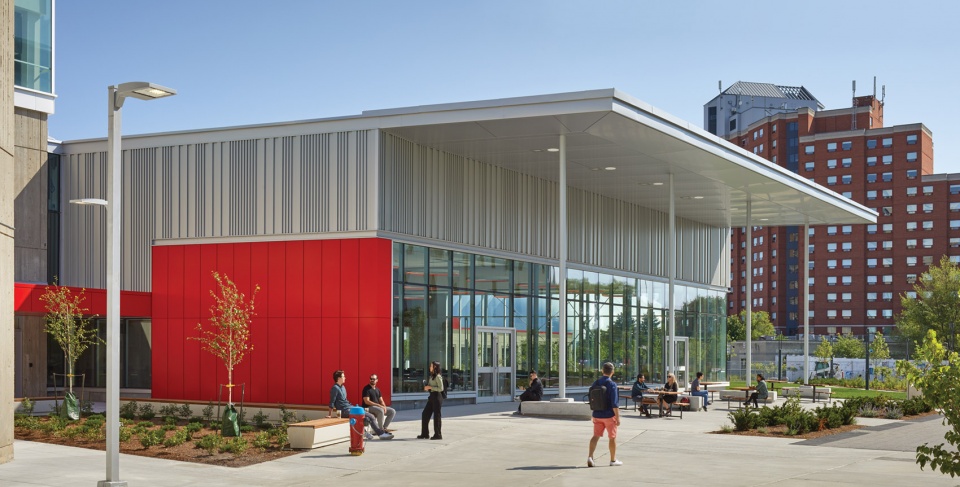 Newnham Campus Food Hall Seneca College by Taylor Smyth Architects