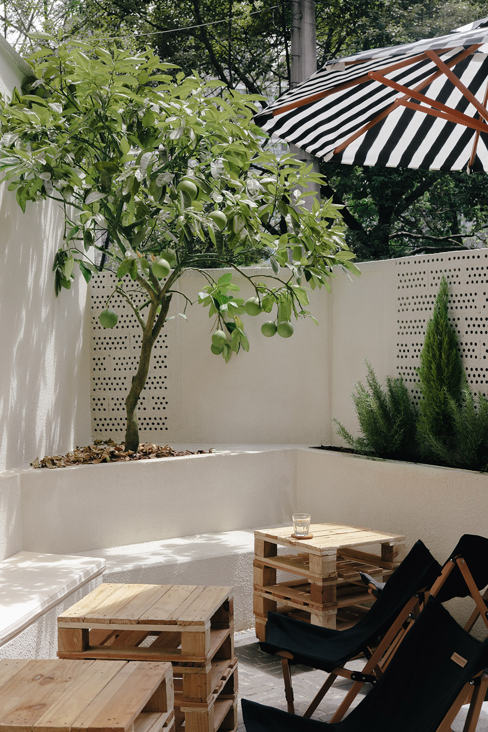 cafe MELBOURNE China by SHIN DESIGN