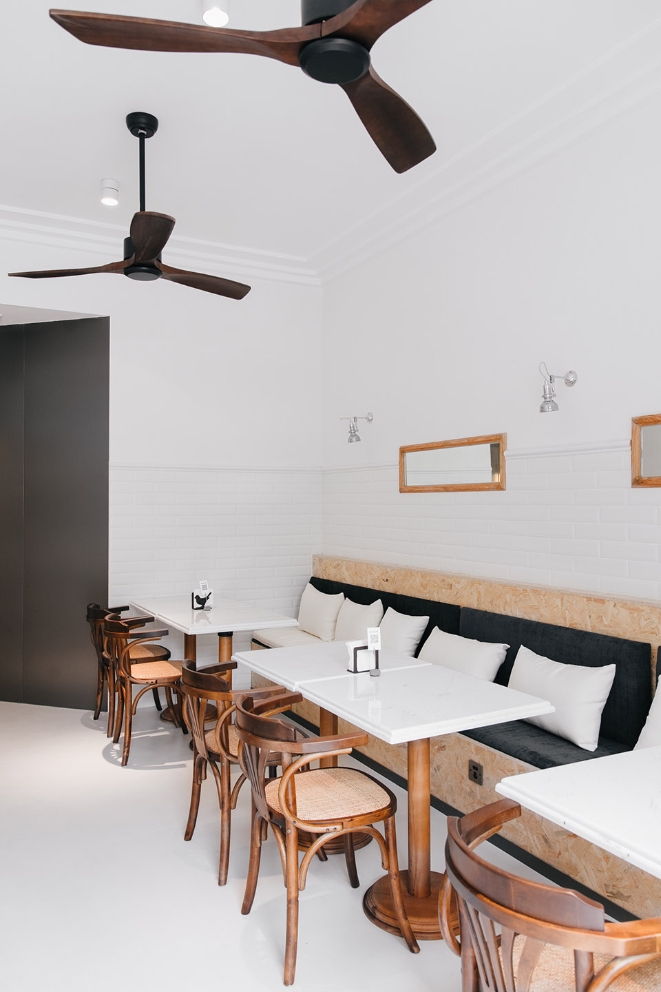 cafe MELBOURNE China by SHIN DESIGN