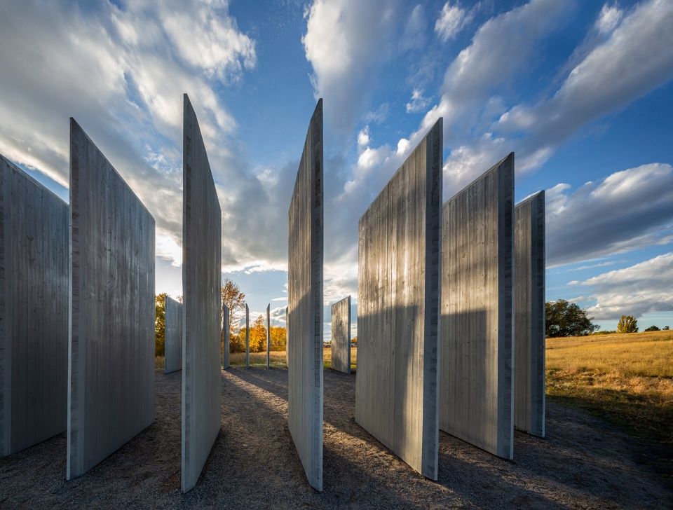 Town Enclosure by CLB Architects