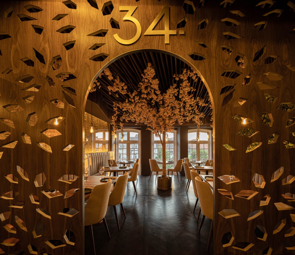 34 Restaurant by REM A