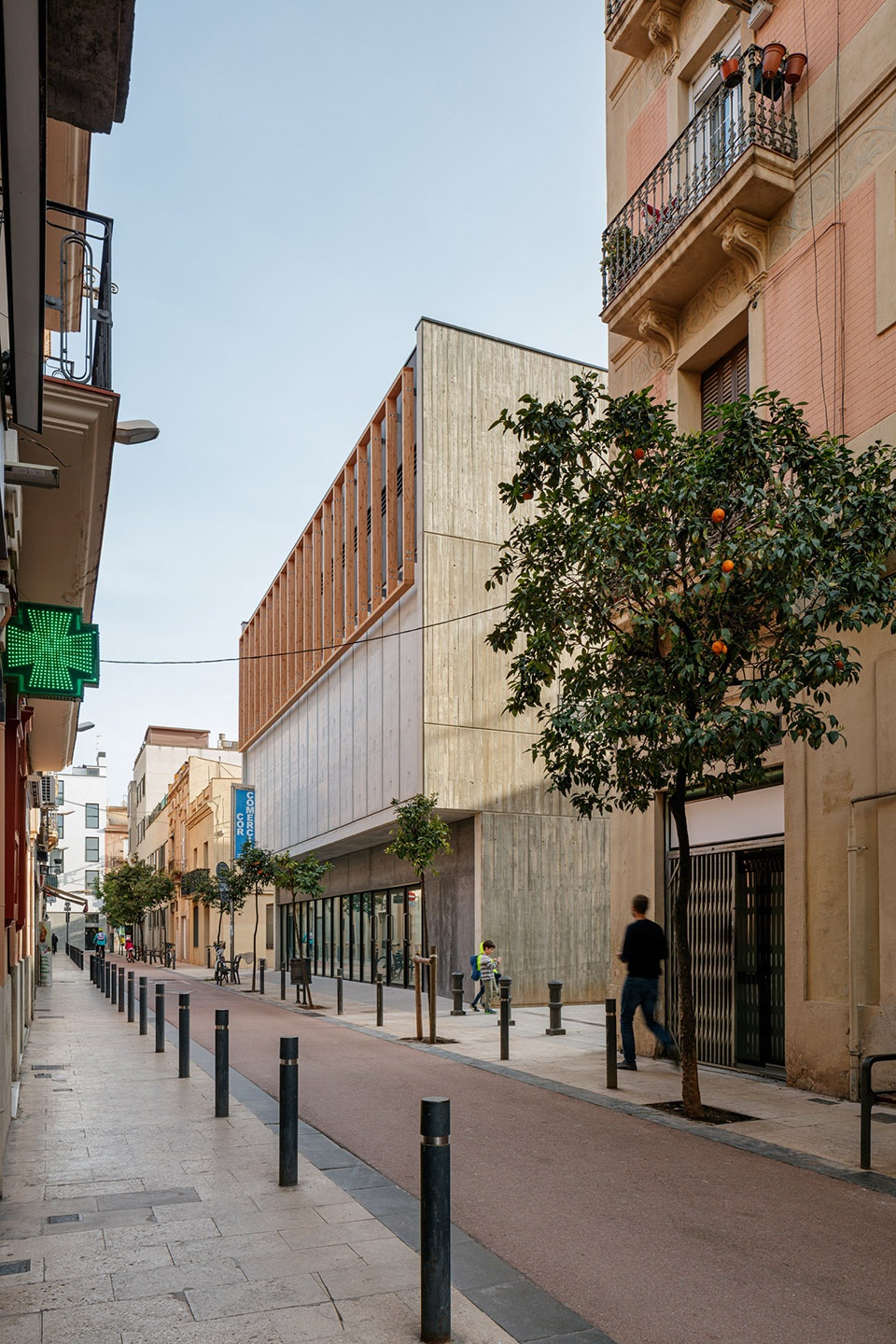 La Mar Bella School SUMO Arquitectes
