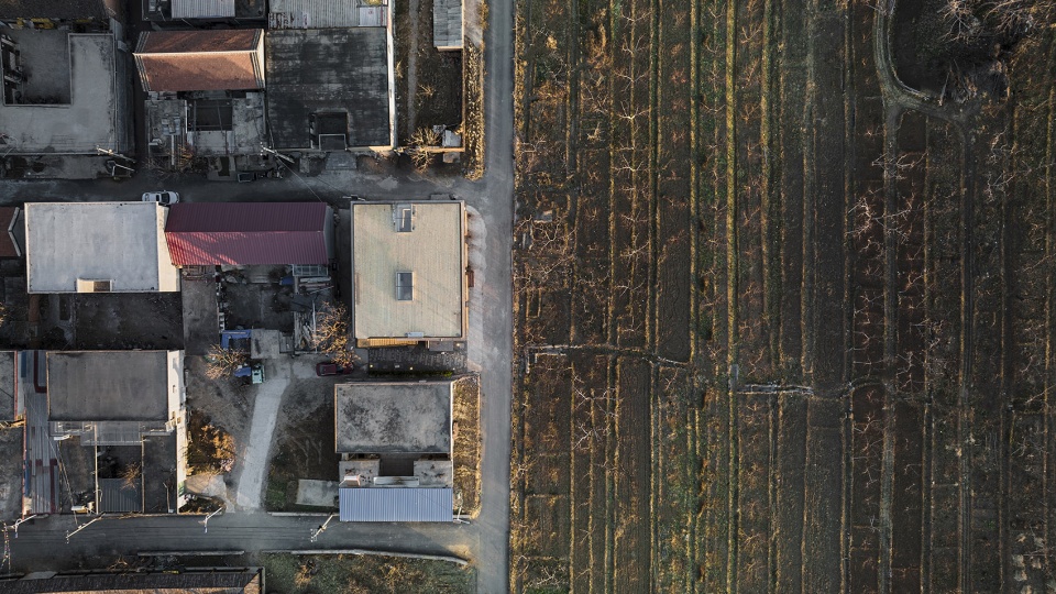 A village BB in peach blossom ocean DAGA Architects