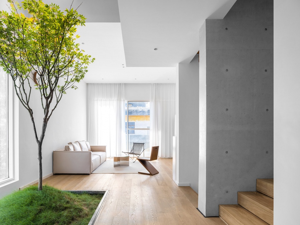 HOUSE d URBAN FUTURE DESIGN