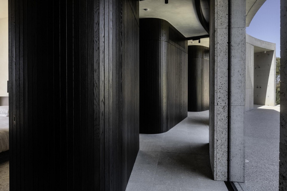 Tidal Arc House WOODS BAGOT