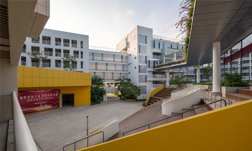 Shenzhen Pingshan Rixin Primary School CMAD Architects