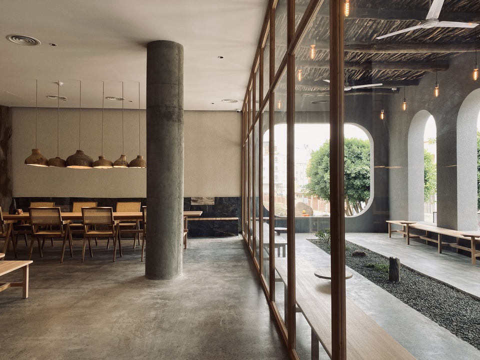 Camel Step Coffee Roasters Shop Faris Alosaimi