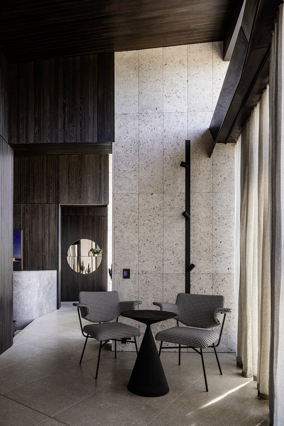 Tidal Arc House WOODS BAGOT