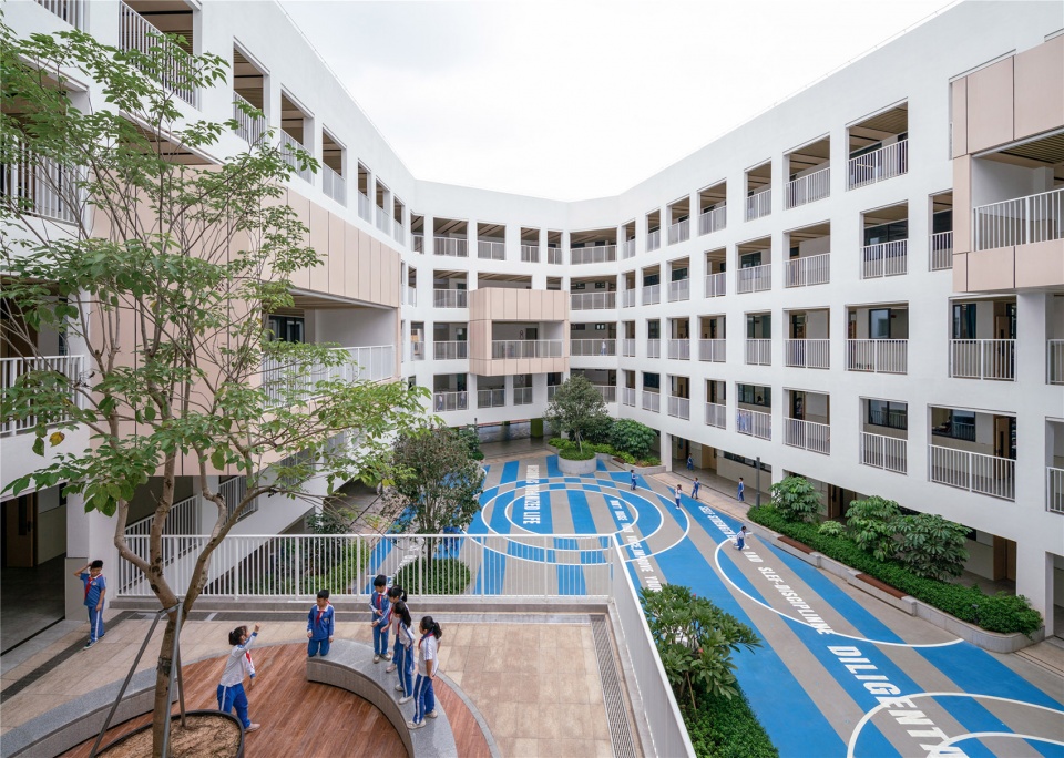 Shenzhen Pingshan Rixin Primary School CMAD Architects