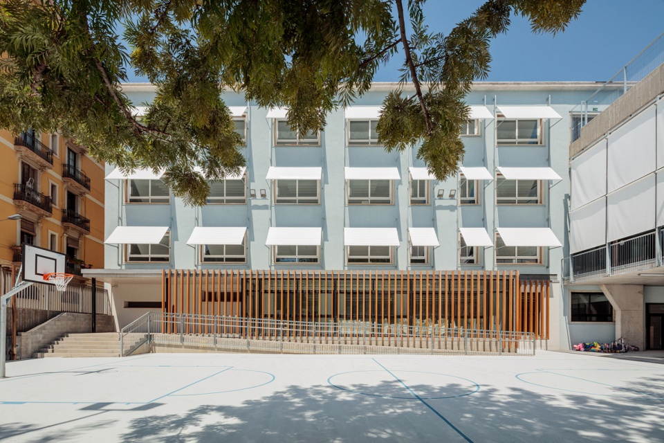 La Mar Bella School SUMO Arquitectes