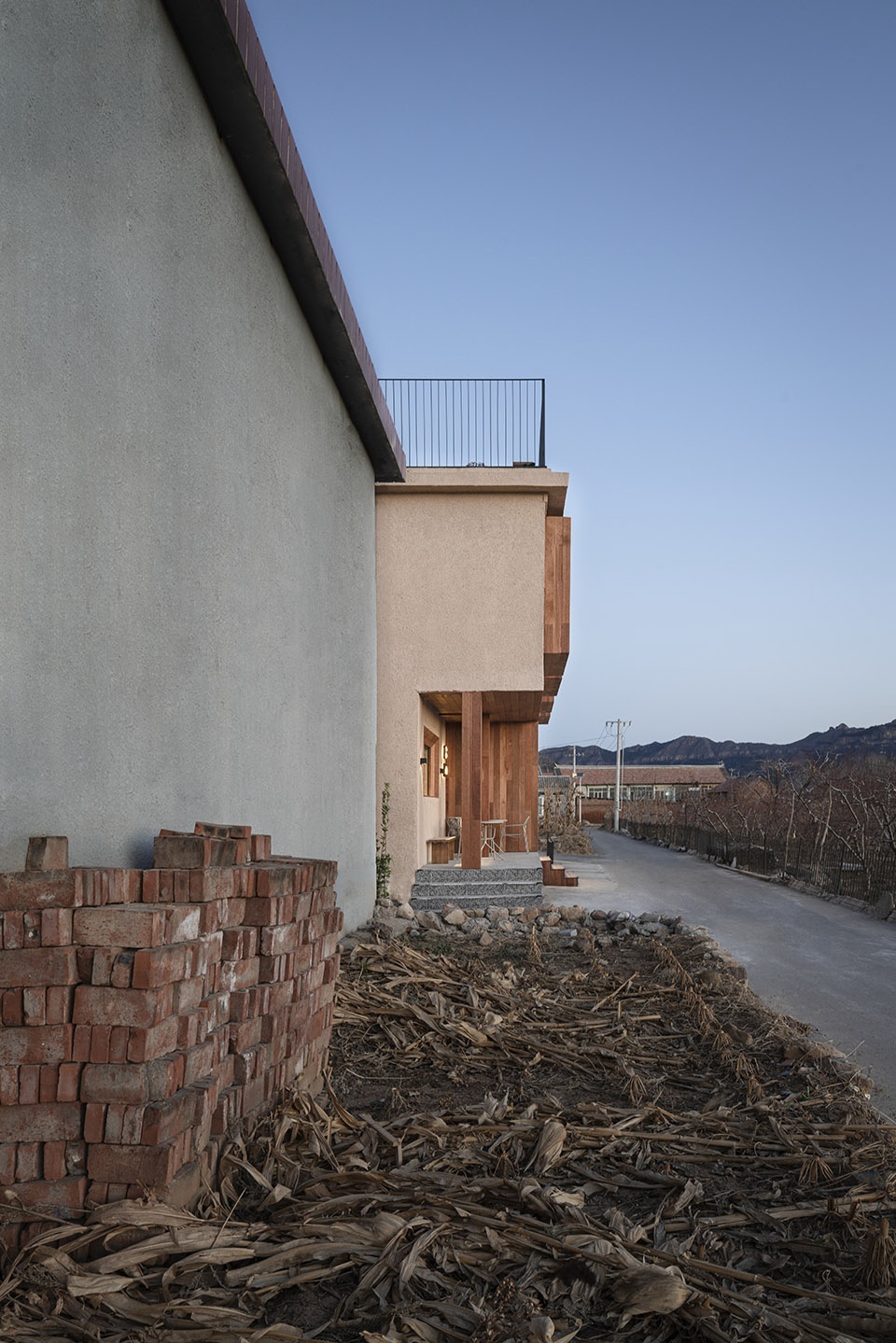 A village BB in peach blossom ocean DAGA Architects