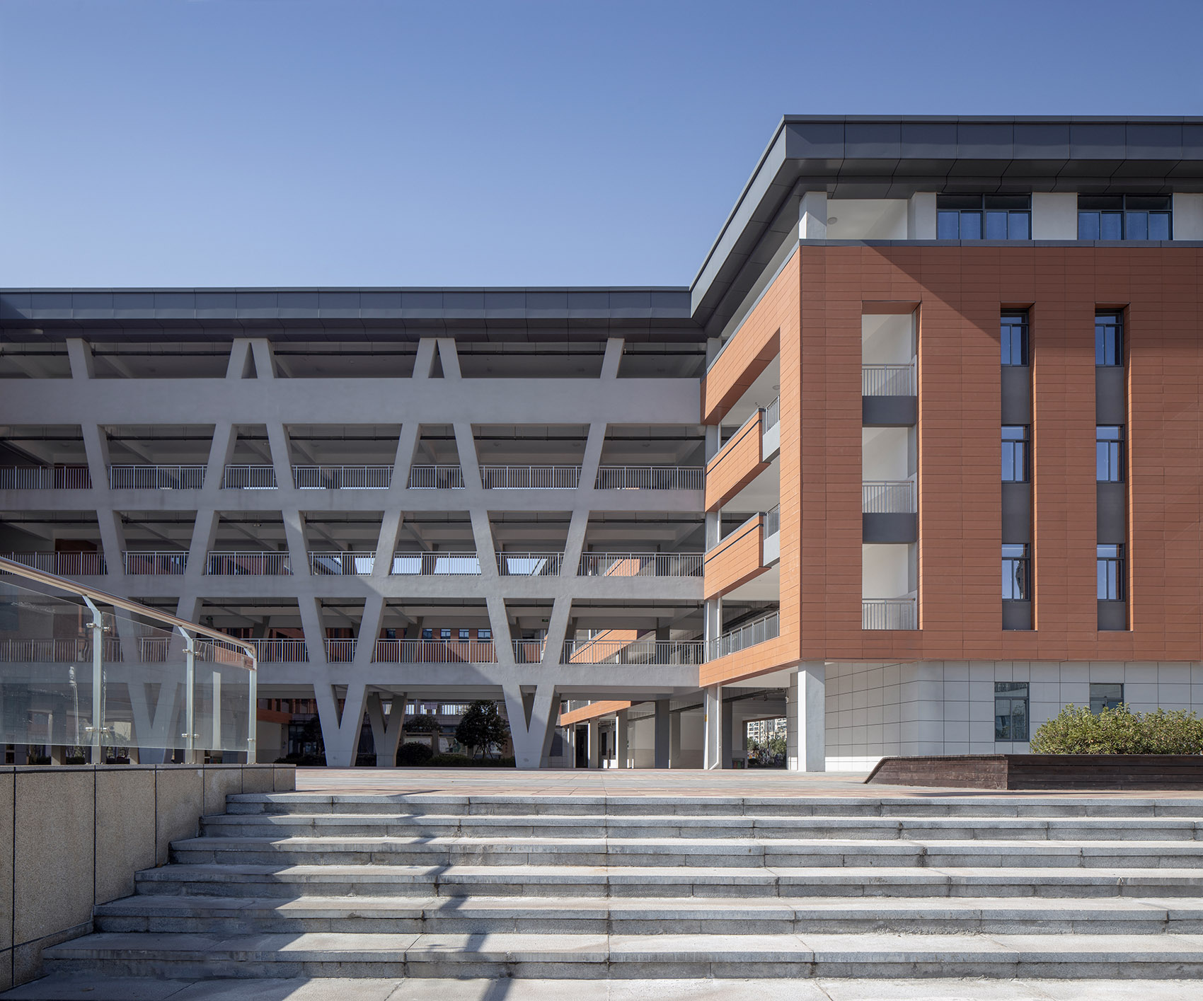 tongling xihu new district middle school and primary school anhui china by horizon design
