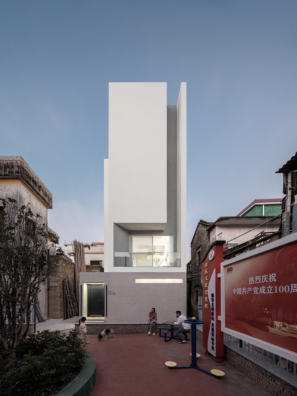 HOUSE d URBAN FUTURE DESIGN