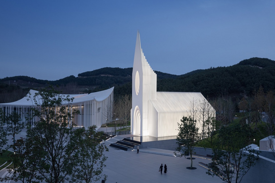 moonlight wedding chapel china by buzzburo ziyu zhuang