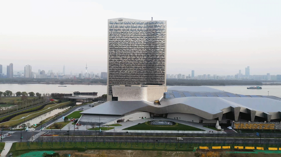Yangtze River International Conference Center Morphosis