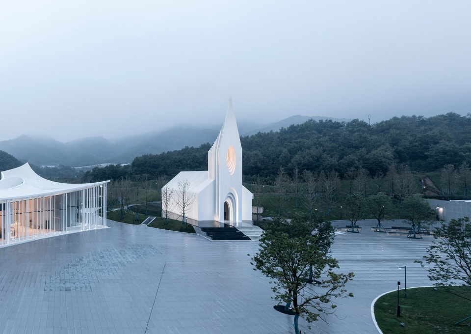 moonlight wedding chapel china by buzzburo ziyu zhuang