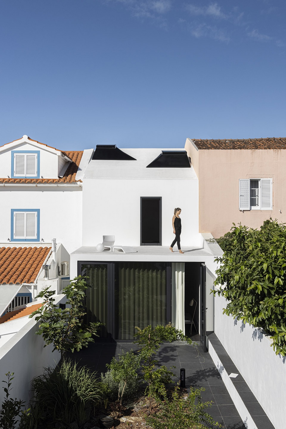 windmill house by box arquitectos