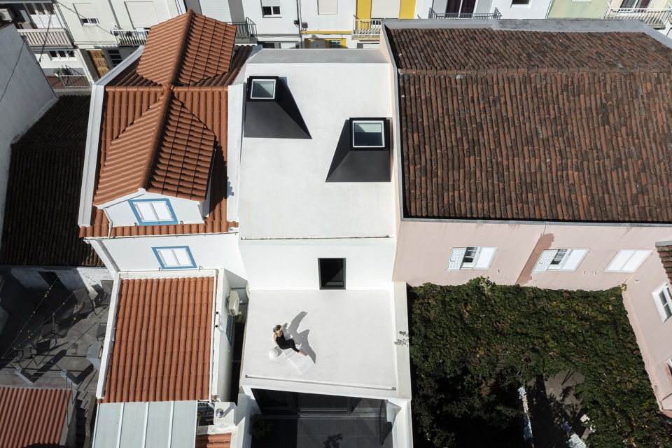 windmill house by box arquitectos