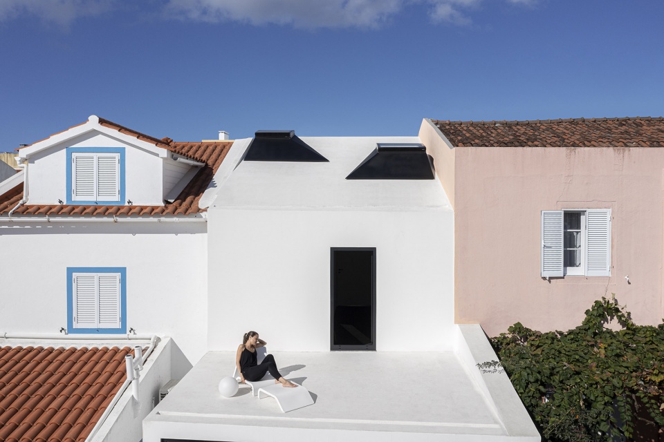 windmill house by box arquitectos