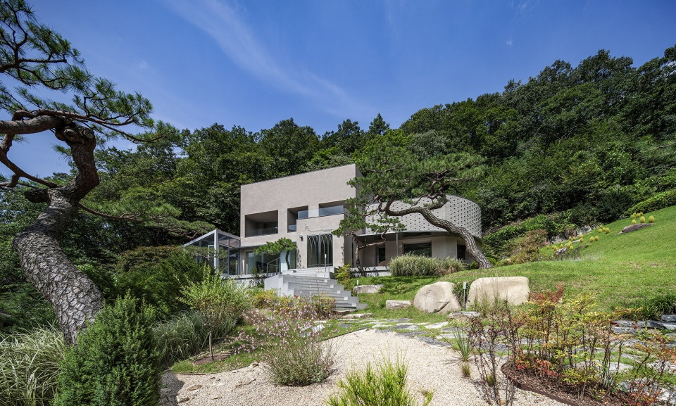 Villa Lento by 100A associates