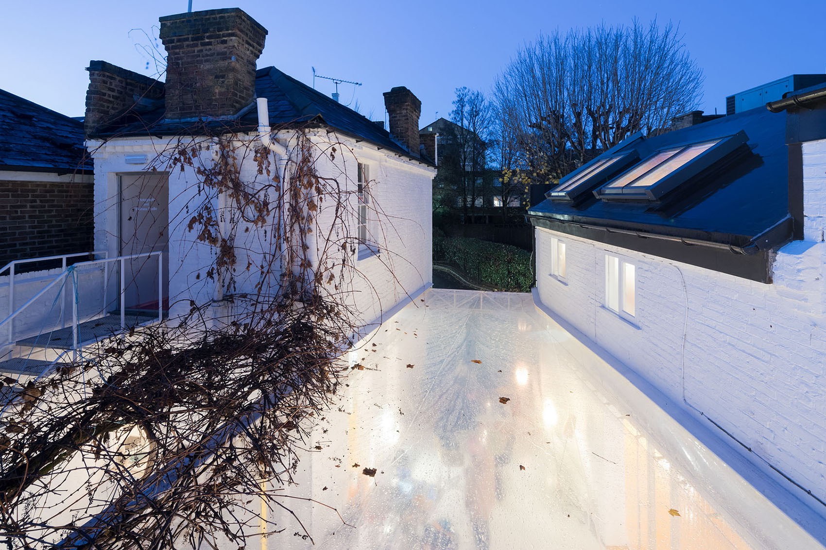 second home holland park by selgascano